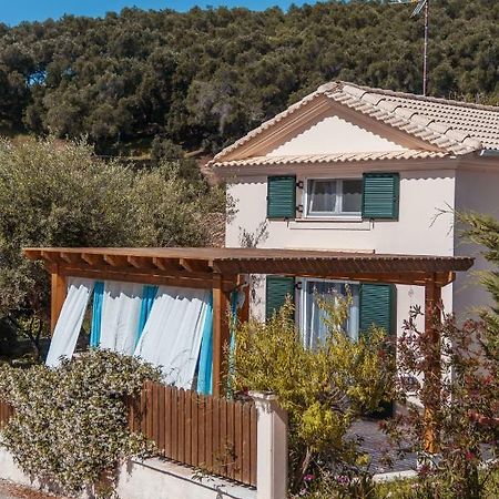 Villa Armonia Vitalades Exterior photo
