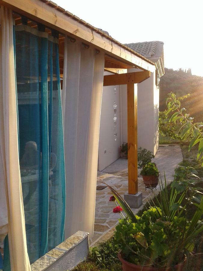Villa Armonia Vitalades Exterior photo
